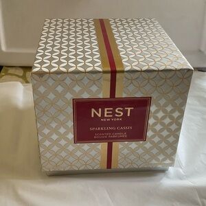 Nest Fragrances Sparkling Cassis Scented 3-Wick Candle -Large 21.1 oz /600g NEW